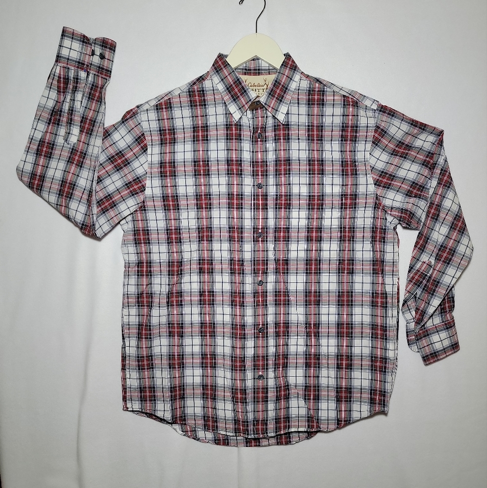 Cabelas Button Up Shirt Adult Red Outfitter Series Long Sleeve Casual Mens SZ M.